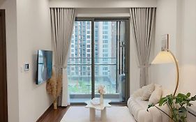 Bunnys Homes - Service Apartment